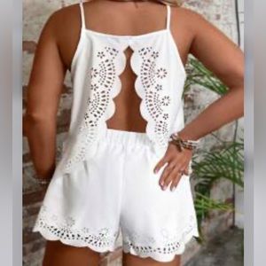 Plus Size Open Back Outfit